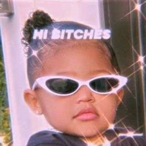 Meet your Posher, Savannah